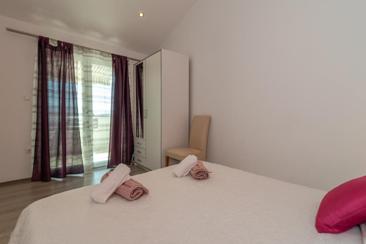 Apartment Roko Trogir Eksteriør bilde