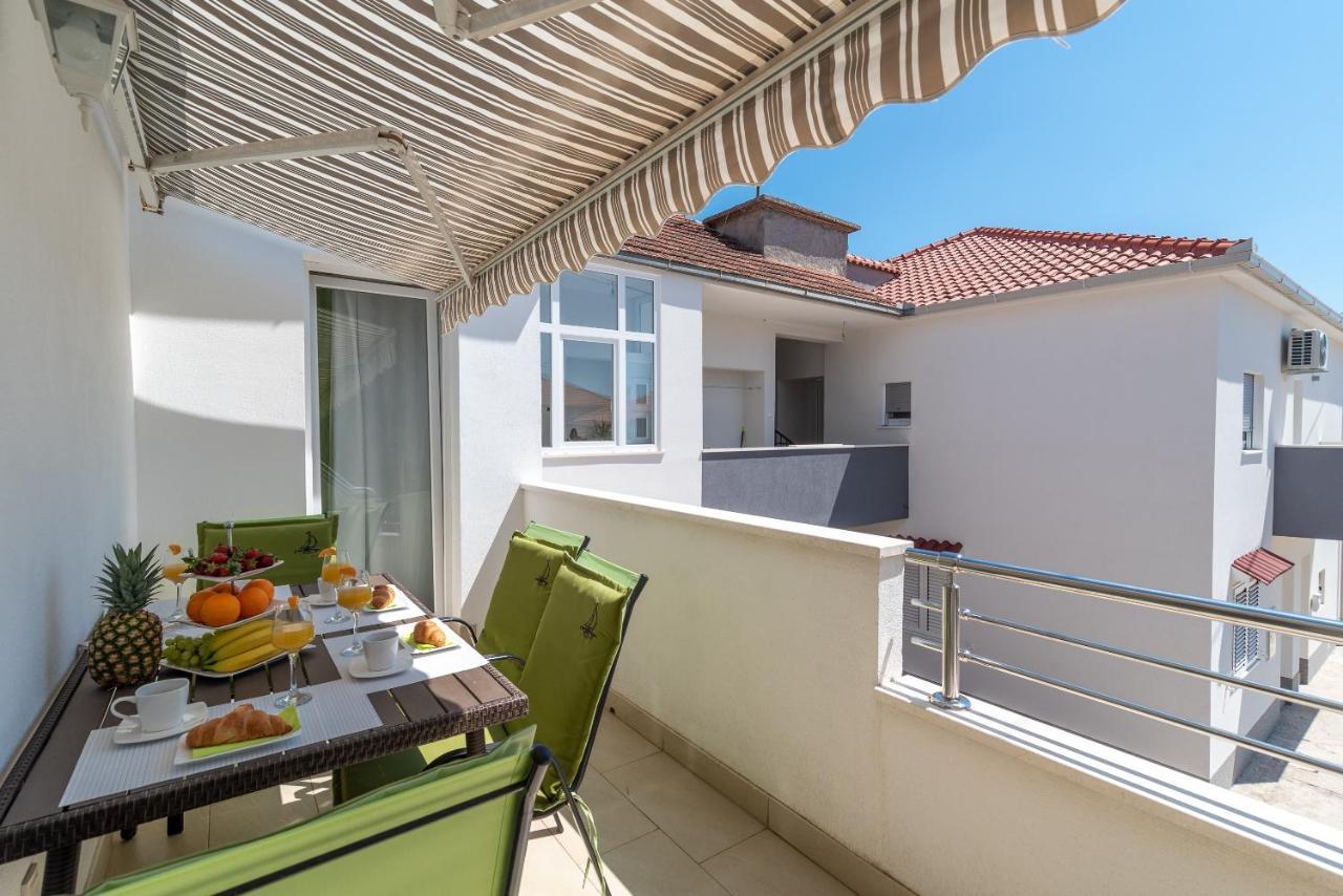 Apartment Roko Trogir Eksteriør bilde