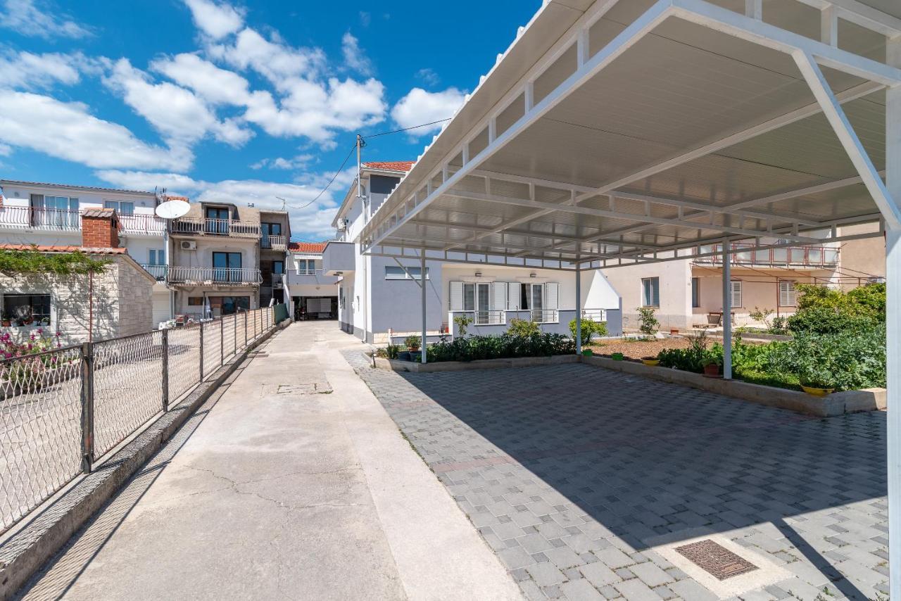 Apartment Roko Trogir Eksteriør bilde