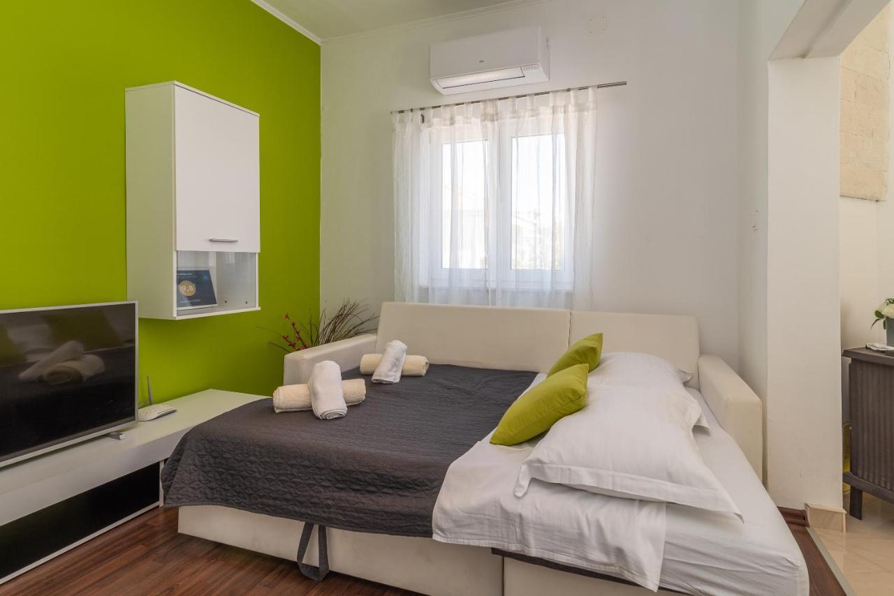 Apartment Roko Trogir Eksteriør bilde