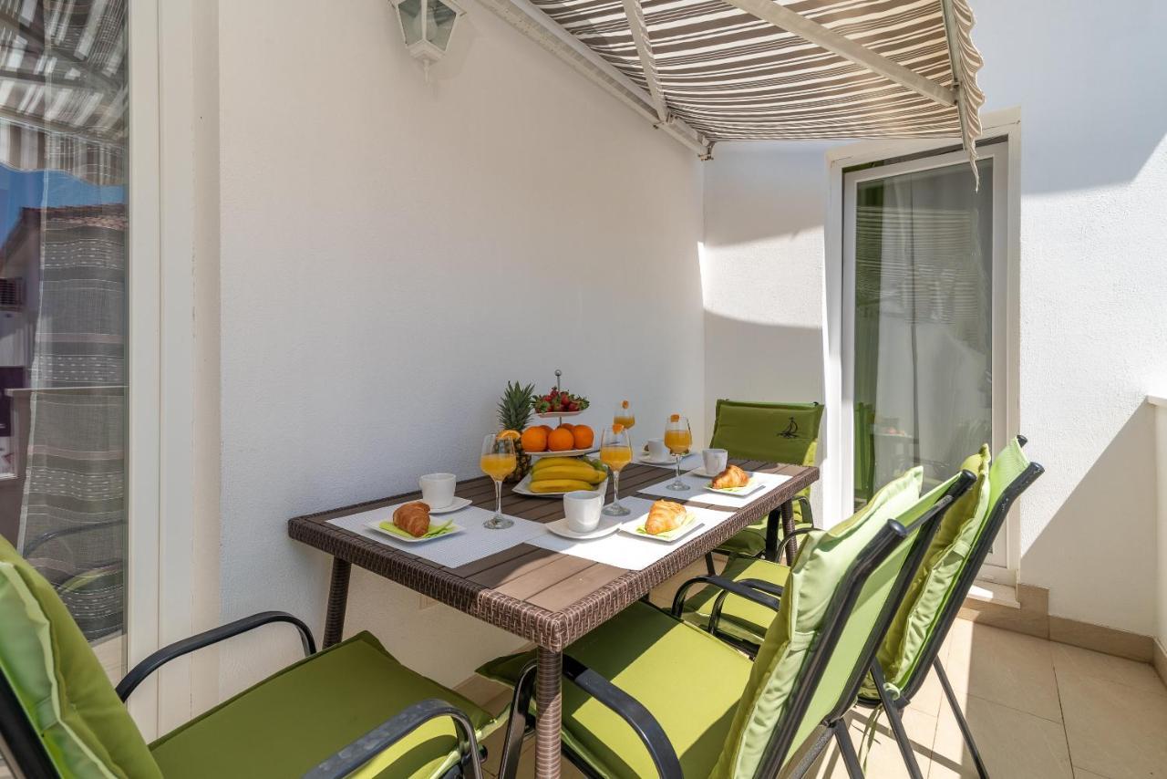 Apartment Roko Trogir Eksteriør bilde